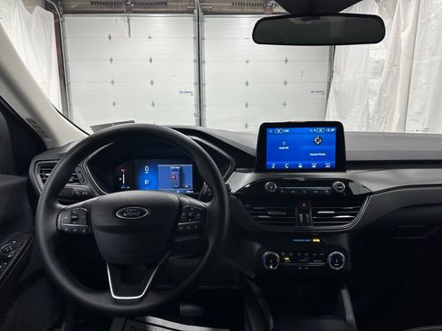 Used 2025 Ford Escape Active image 16