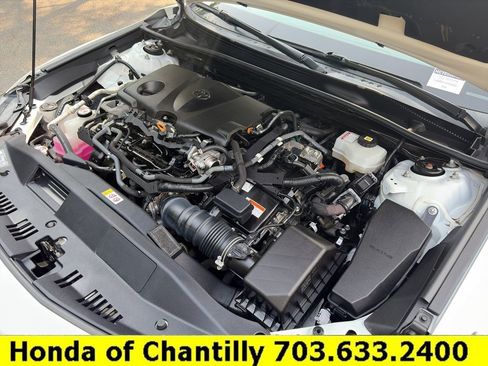 Used 2022 Toyota Camry LE FWD image 30