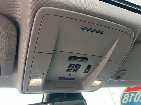 Used 2018 GMC Sierra 2500 Denali image 34