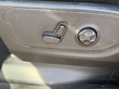 Used 2019 RAM 1500 Big Horn image 20