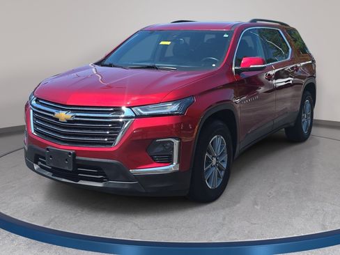 Used 2023 Chevrolet Traverse LT FWD image 1