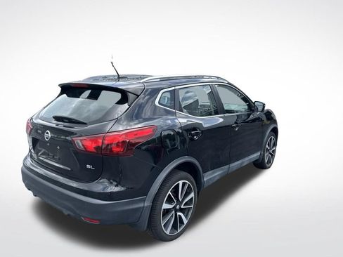 Used 2017 Nissan Rogue Sport SL FWD image 6