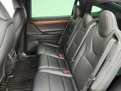 Used 2021 Tesla Model X Long Range image 26