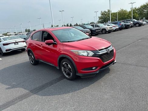 Used 2018 Honda HR-V EX image 2