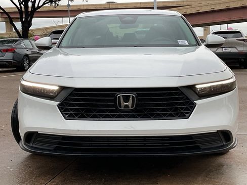 Used 2023 Honda Accord LX image 3