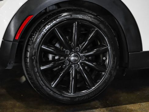 Used 2015 MINI Cooper 2-Door Hardtop image 42