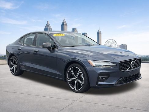 Used 2024 Volvo S60 B5 Core AWD/4WD image 7