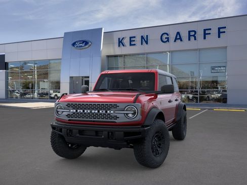 New 2026 Ford Bronco Badlands image 2
