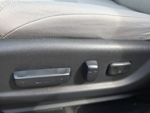 Used 2015 Honda CR-V EX image 9