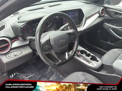 Used 2024 Chevrolet Trax RS w/ Driver Confidence Package FWD image 15