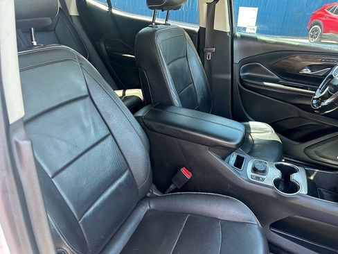 Used 2018 GMC Terrain Denali w/ Comfort Package FWD image 31