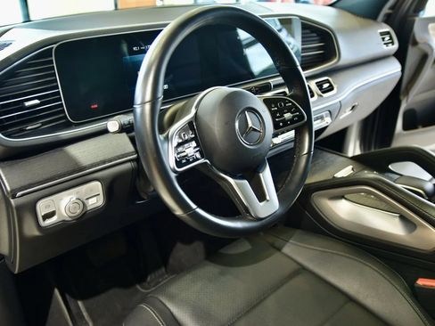 Used 2023 Mercedes-Benz GLE 350 4MATIC w/ Premium Package image 12