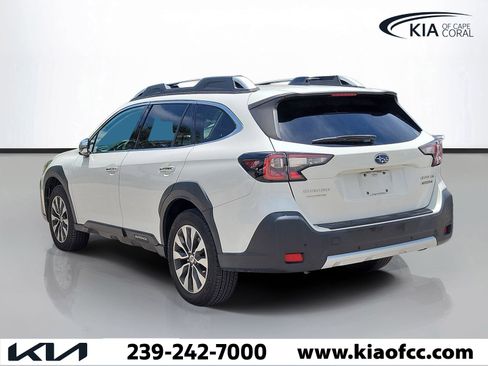 Used 2024 Subaru Outback Touring XT AWD/4WD image 4