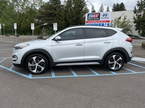 Used 2018 Hyundai Tucson Limited w/ Ultimate Package 02 AWD/4WD image 2
