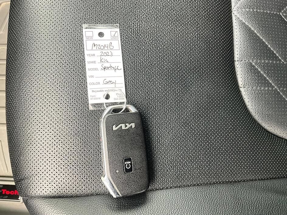 Used 2023 Kia Sportage X-Pro AWD/4WD image 30