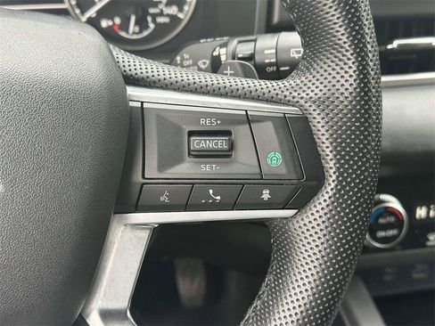 Used 2023 Mitsubishi Outlander SE image 22