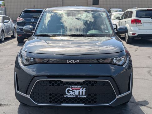 Used 2024 Kia Soul LX w/ Option Group 015 FWD image 11