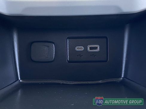 Used 2020 GMC Acadia SLE w/ Driver Convenience Package FWD image 29