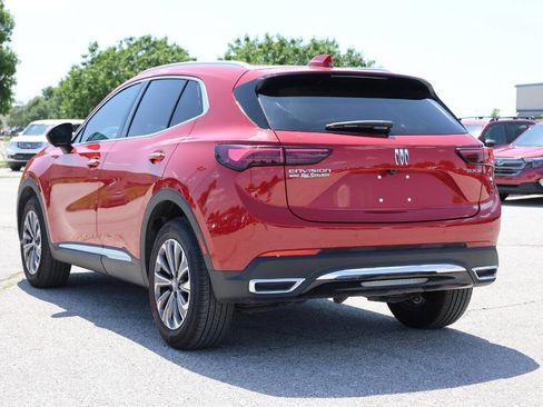 Used 2025 Buick Envision Preferred AWD/4WD image 11