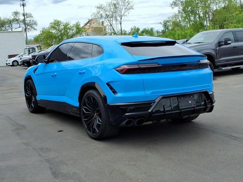 Used 2025 Lamborghini Urus SE AWD/4WD image 3