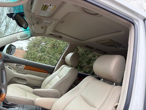 Used 2006 Lexus GX 470 image 30