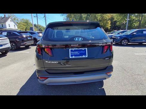 Certified 2025 Hyundai Tucson SE AWD/4WD image 7
