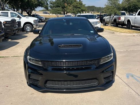 Used 2022 Dodge Charger SRT Hellcat w/ Harman/Kardon Audio Group RWD image 7