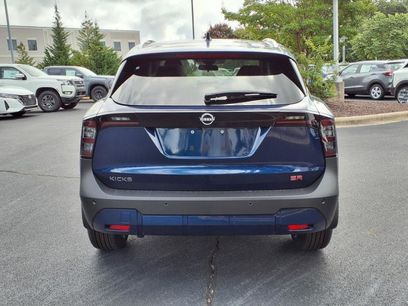 New 2025 Nissan Kicks SR