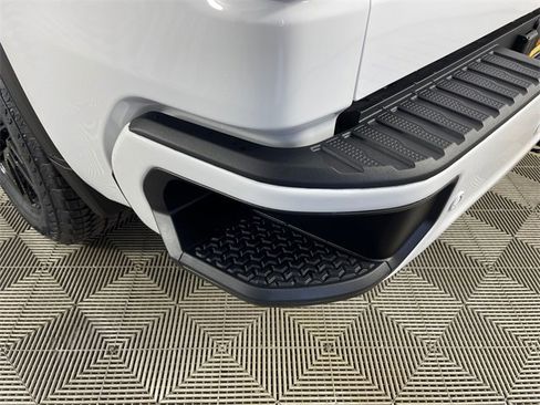 New 2026 GMC Sierra 1500 Elevation w/ Elevation Premium Package image 17