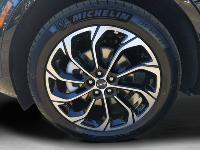 Certified 2024 Lincoln Nautilus Reserve AWD/4WD image 38