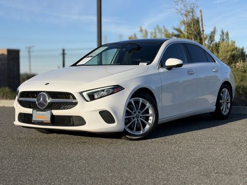 Used 2019 Mercedes-Benz A 220 image 2