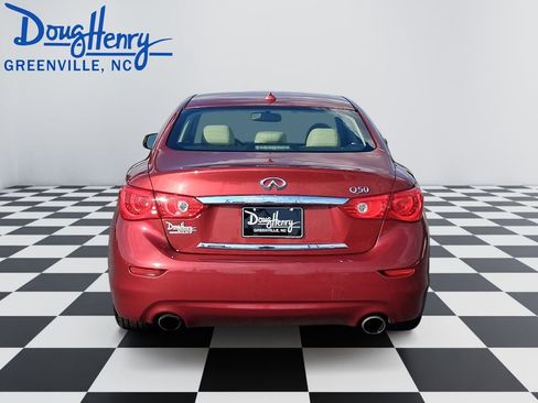 Used 2016 INFINITI Q50 Premium RWD image 4