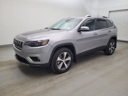 Used 2020 Jeep Cherokee Limited image 2