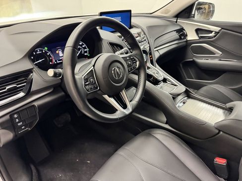 Used 2024 Acura RDX SH-AWD image 16