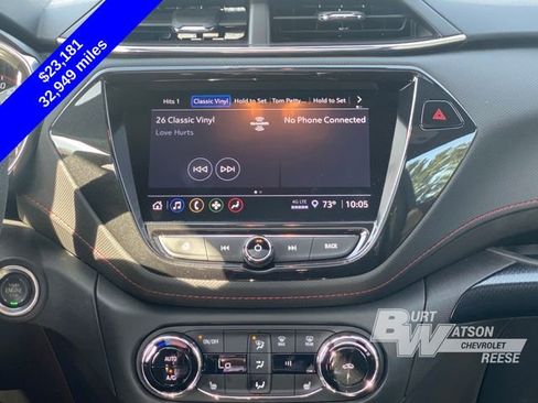 Used 2023 Chevrolet TrailBlazer RS w/ Sun and Liftgate Package AWD/4WD image 22