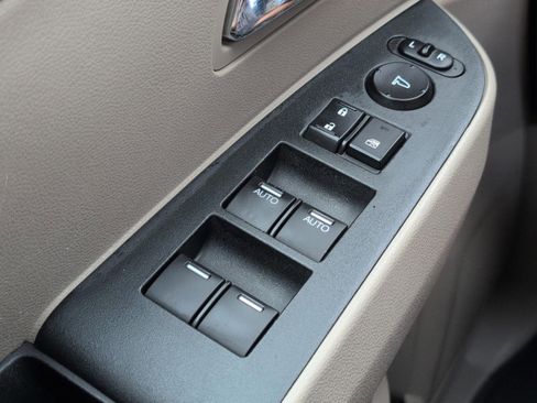 Used 2015 Honda Odyssey EX-L image 44