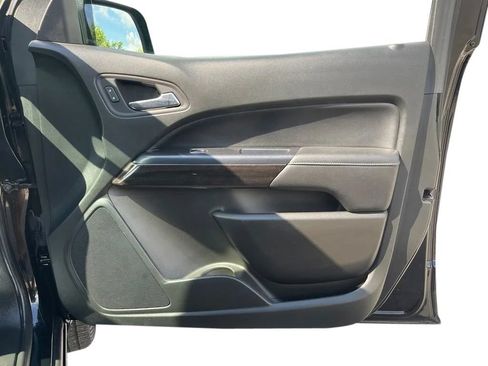 Used 2020 GMC Canyon SLE w/ Elevation Edition AWD/4WD image 19