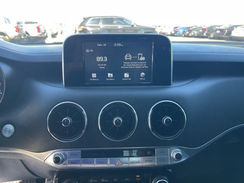 Used 2018 Kia Stinger GT image 23