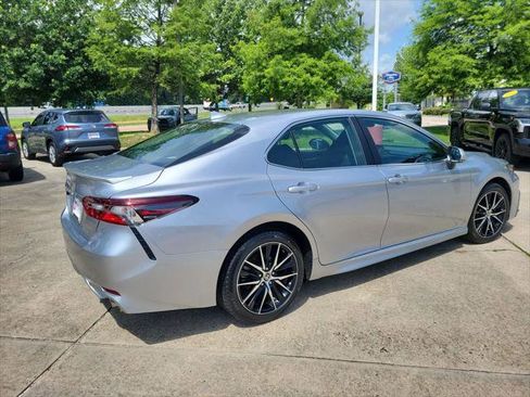Certified 2024 Toyota Camry SE FWD image 7