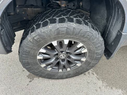Used 2018 Nissan Titan PRO-4X w/ Pro-4x Utility Package AWD/4WD image 3