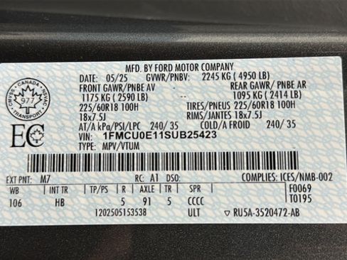 Used 2025 Ford Escape SE FWD image 27