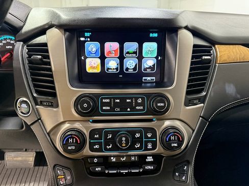 Used 2020 GMC Yukon Denali w/ Denali Ultimate Package image 19