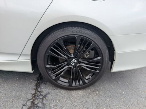 Used 2022 Honda Accord Sport image 22
