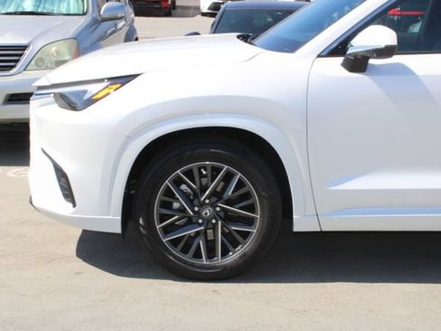 Certified 2025 Lexus TX 350 FWD w/ Technology Package image 4