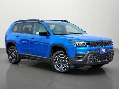 New 2026 Jeep Cherokee Laredo image 8