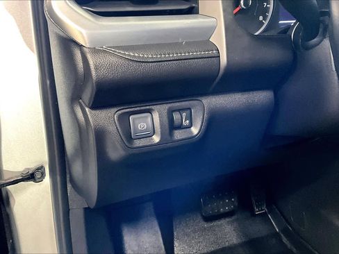 Used 2019 GMC Acadia SLE AWD/4WD image 30