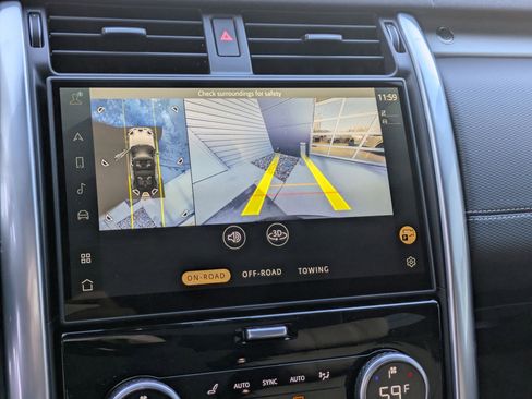 New 2026 Land Rover Discovery Limited Edition image 21