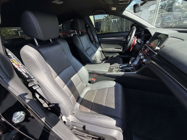 Used 2020 Honda Accord Sport image 10
