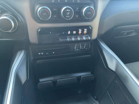 Used 2019 RAM 1500 Big Horn image 29