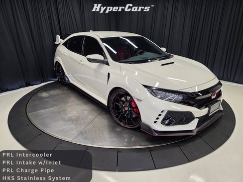 Used 2017 Honda Civic Type R image 1